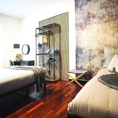10 Min - Bright & Modern, Up To 5 Beds *