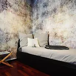 10 Min - Bright & Modern, Up To 5 Beds Διαμέρισμα