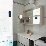 Διαμέρισμα 10 Min - Bright & Modern, Up To 5 Beds Μιλάνο