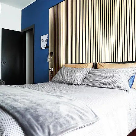 10 Min - Bright & Modern, Up To 5 Beds Apartament