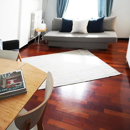 10 Min - Bright & Modern, Up To 5 Beds Mediolan