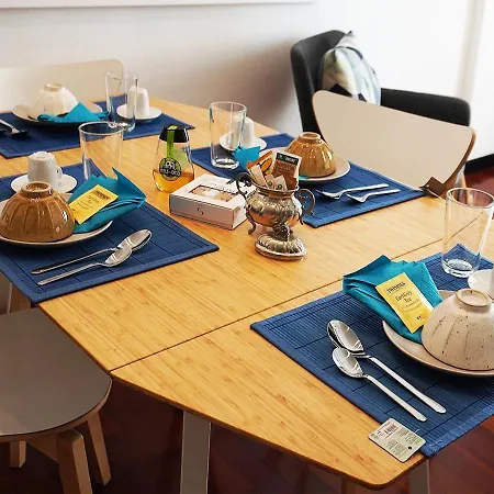 10 Min - Bright & Modern, Up To 5 Beds